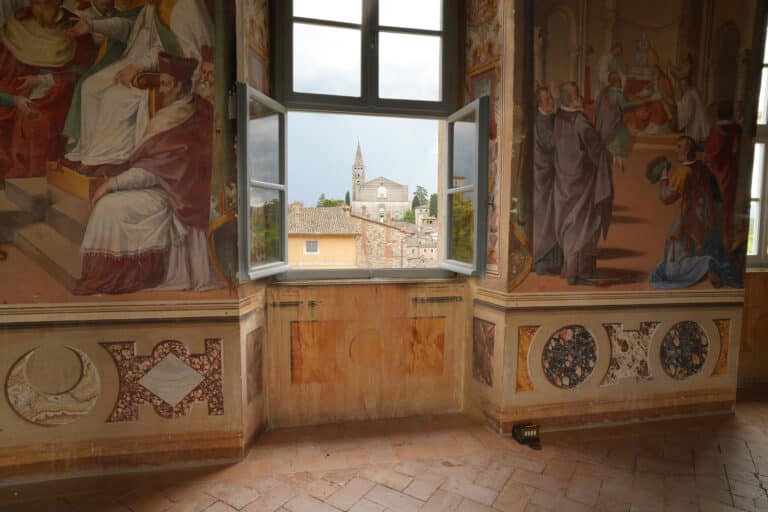 Palazzo vescovile di Todi