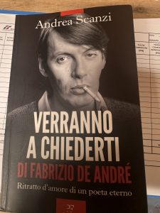 Verranno a chiederti : ultimo libro di Scanzi dedicato a De andre. Una recensione