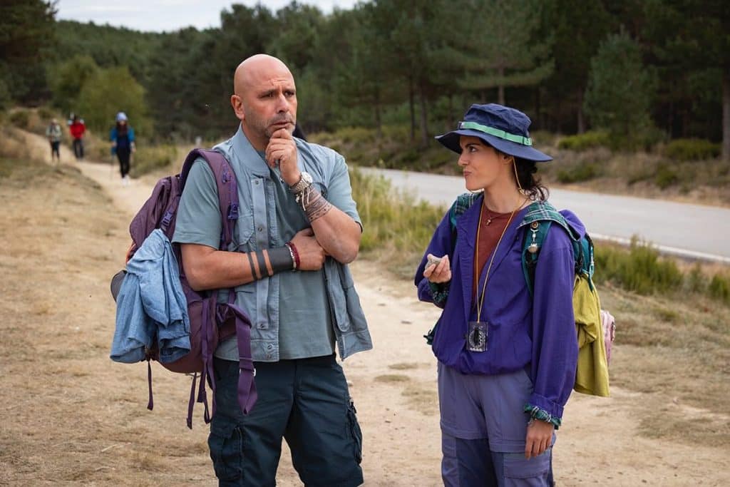Beatriz Arjona (Alma)sul set del Film "Buen Camino" con Luca Medici (Checco Zalone)